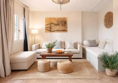 Palmera apartment is perfect for families with a bright, spacious lounge which opens onto the terrace. There is a daybed perfect for siestas